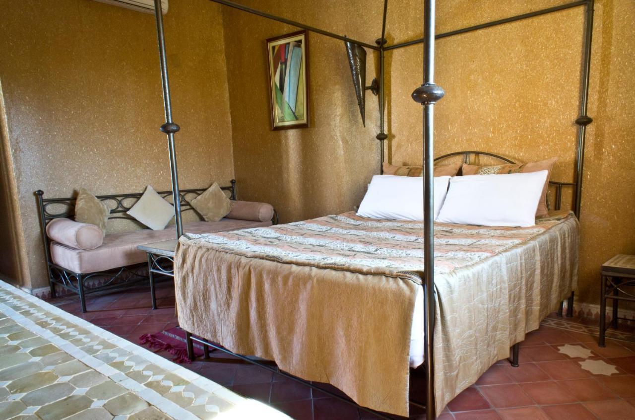 Auberge Kasbah Chez Amaliya Tafraout Exteriör bild