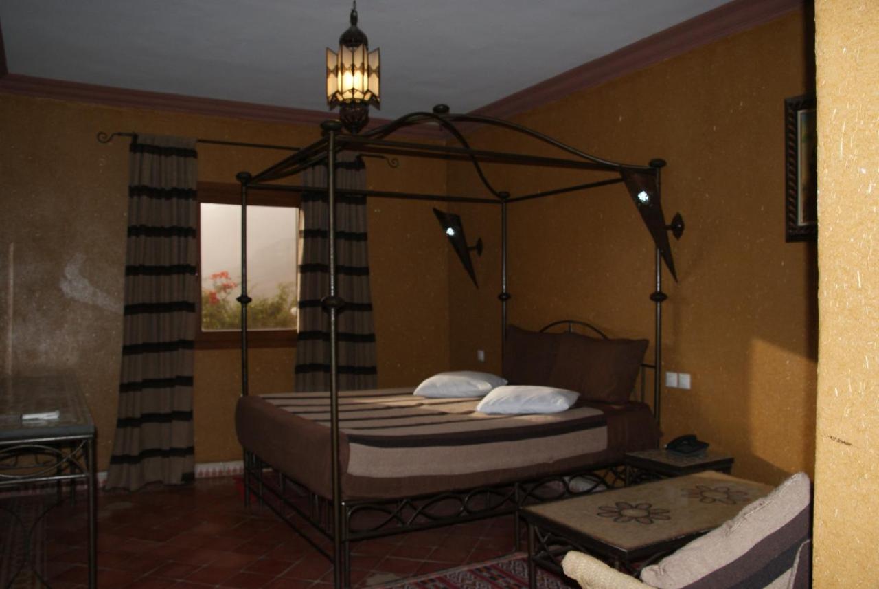 Auberge Kasbah Chez Amaliya Tafraout Exteriör bild